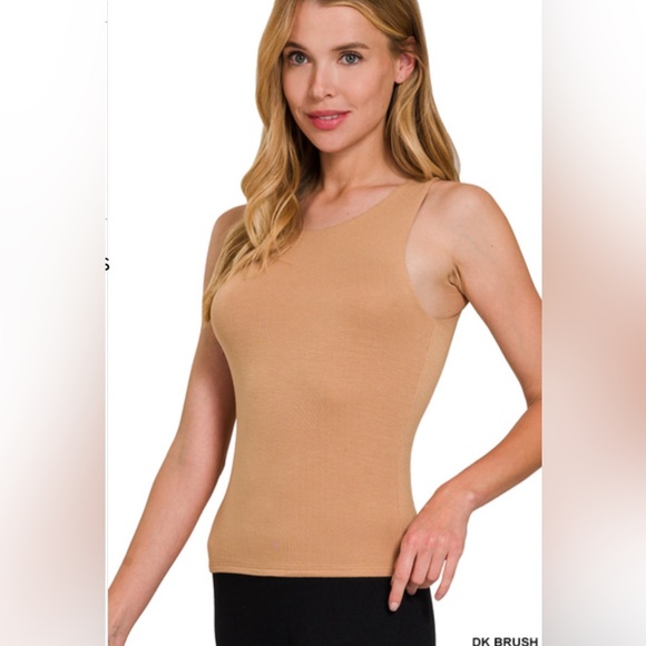 NWT ZENANA PREMIUM RAYON DOUBLE LAYERED ROUND NECK TANK TOP - Picture 3 of 3